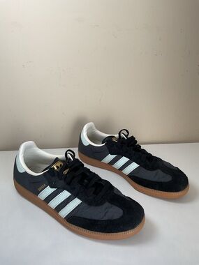Adidas Samba OG Navy Light Blue Gum Sole Sneakers Size 11 (Women) / 9.5 Men